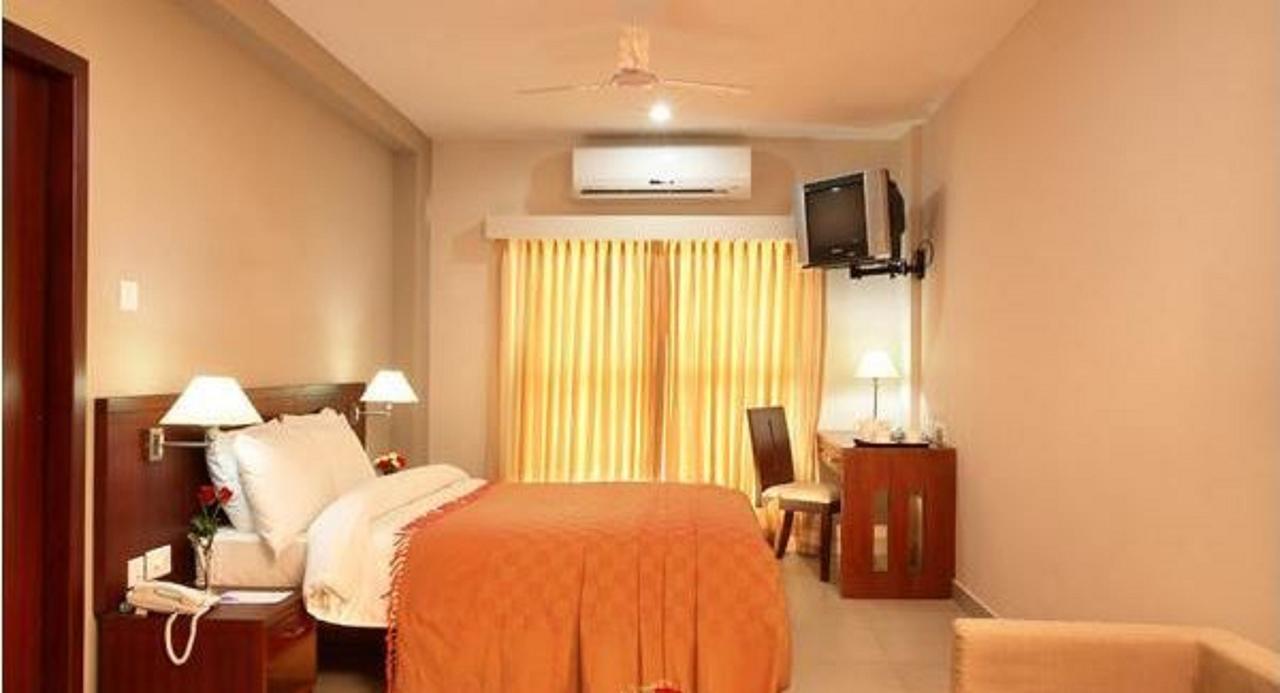 Broad Bean Cochin Hotel Kochi Eksteriør billede